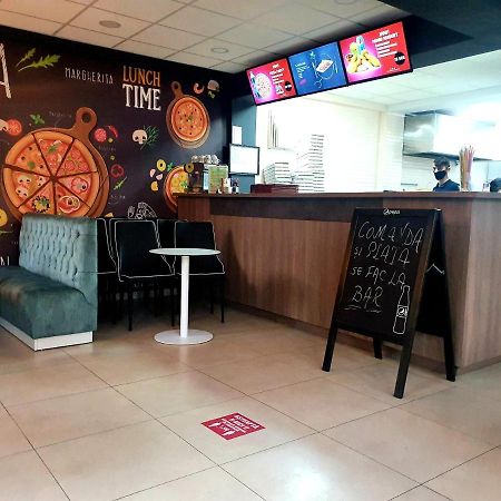 Art Boutique Central Târgu Jiu Екстериор снимка