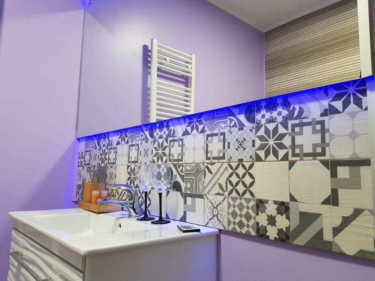 Art Boutique Central Târgu Jiu Екстериор снимка